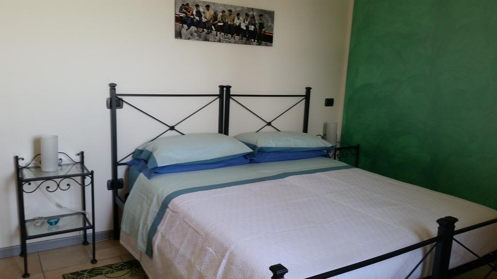 Hotel Il Borgo Tavullia Habitación foto